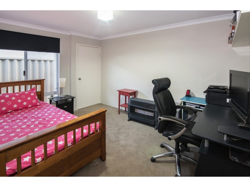 7 Hibbertia Green, Broadwater WA 6280