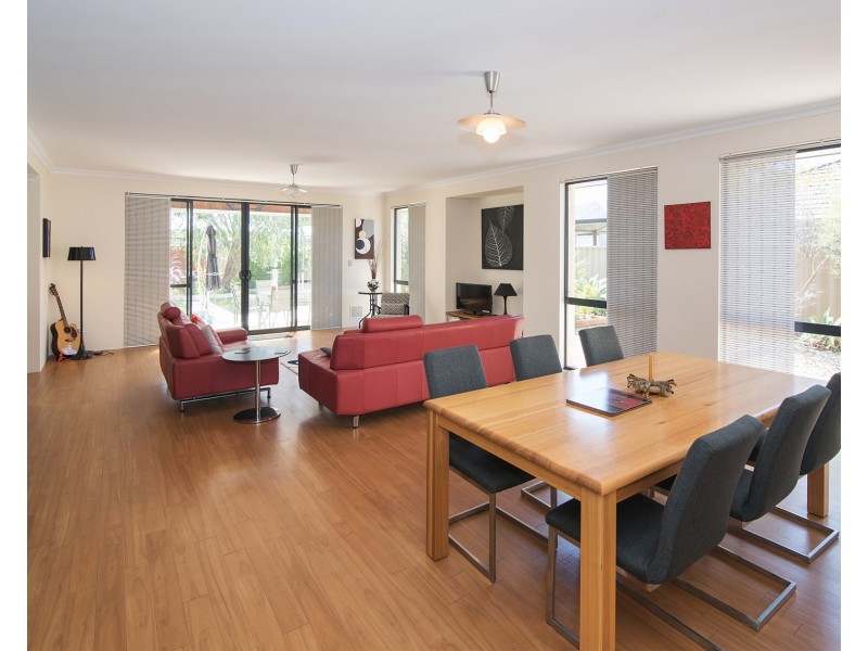 46 Callitris Crescent, Broadwater WA 6280