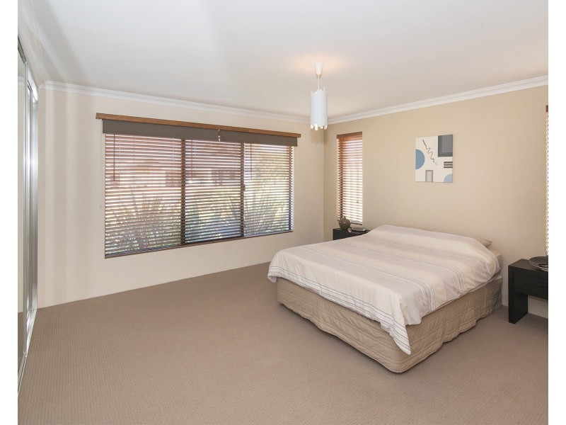 46 Callitris Crescent, Broadwater WA 6280