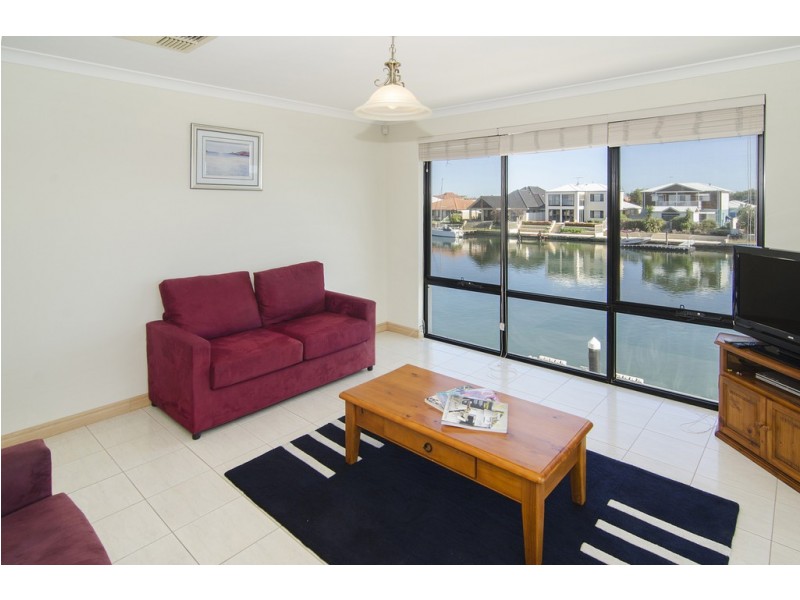39 Lanyard Boulevard, Geographe WA 6280