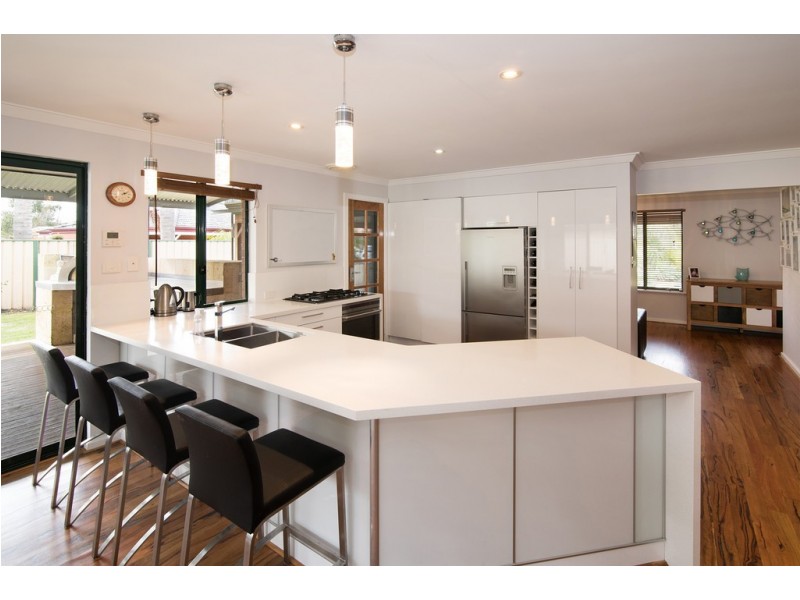 7 Joondalup Court, West Busselton WA 6280