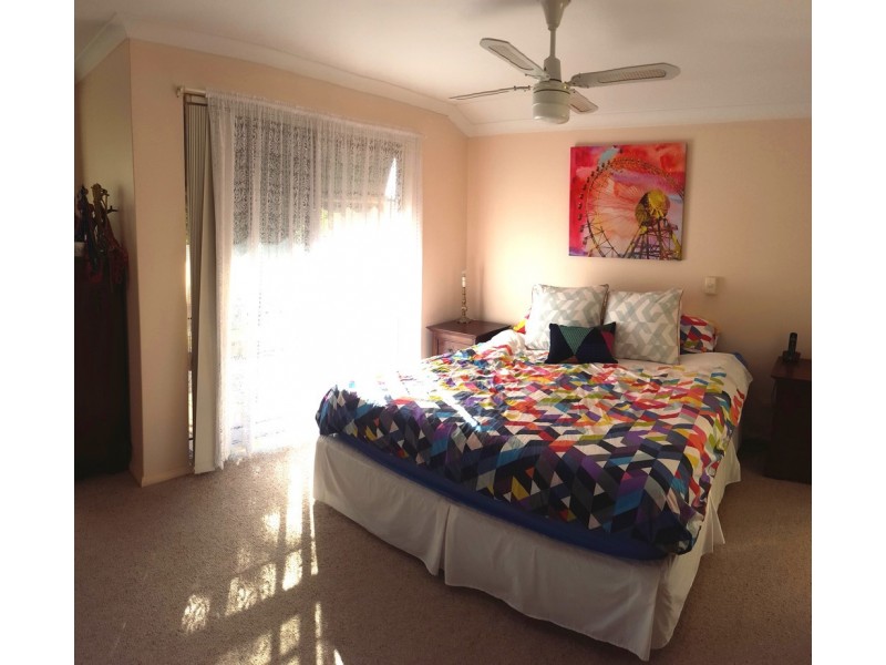 5 Dolphin Court, Busselton WA 6280