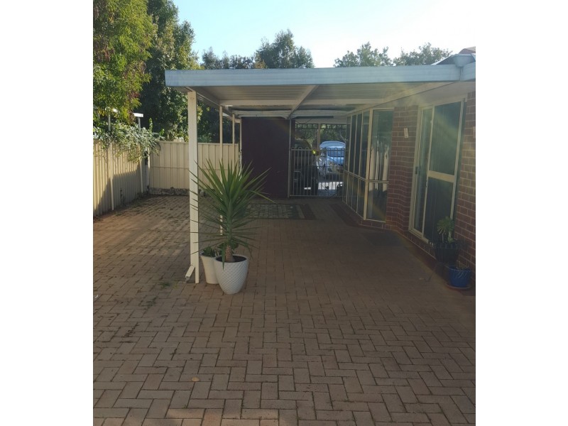 5 Dolphin Court, Busselton WA 6280