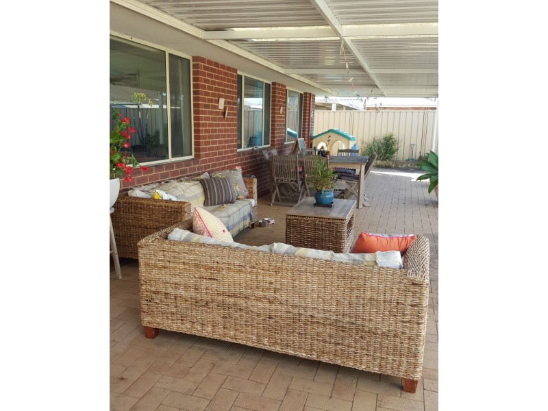 5 Dolphin Court, Busselton WA 6280