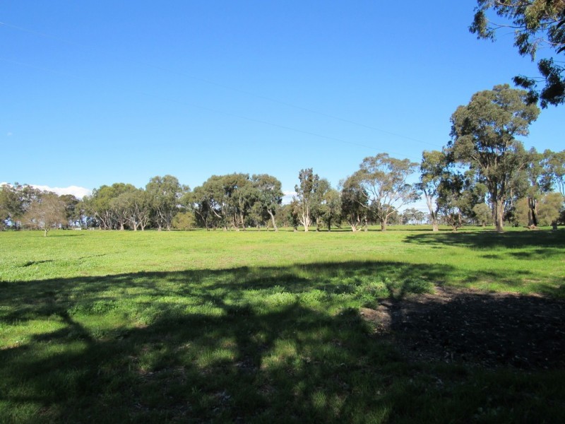 469 Edwards Road, Ambergate WA 6280