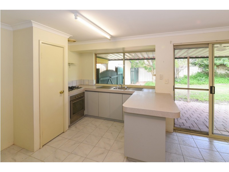 8 Greyteal Place, Broadwater WA 6280