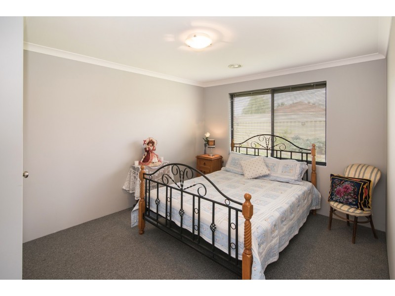 14 Seagull Drive, Broadwater WA 6280