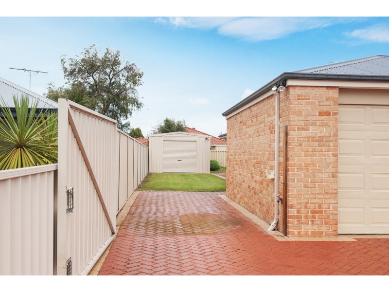 14 Seagull Drive, Broadwater WA 6280