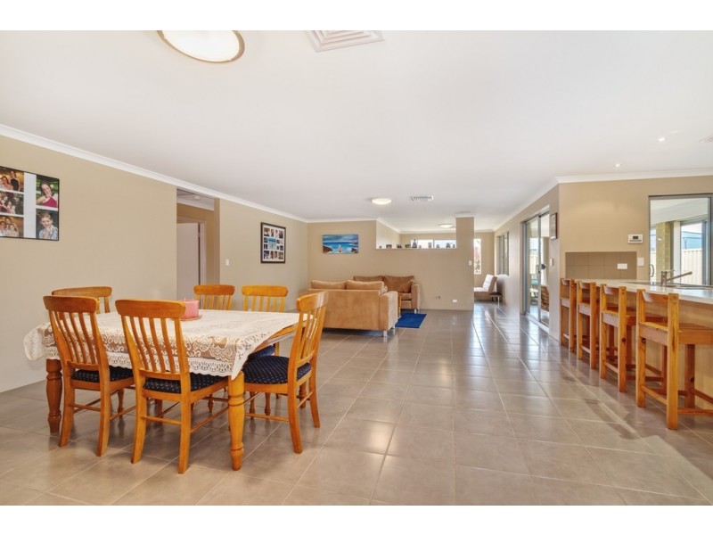 39 Provincia Parade, Yalyalup WA 6280