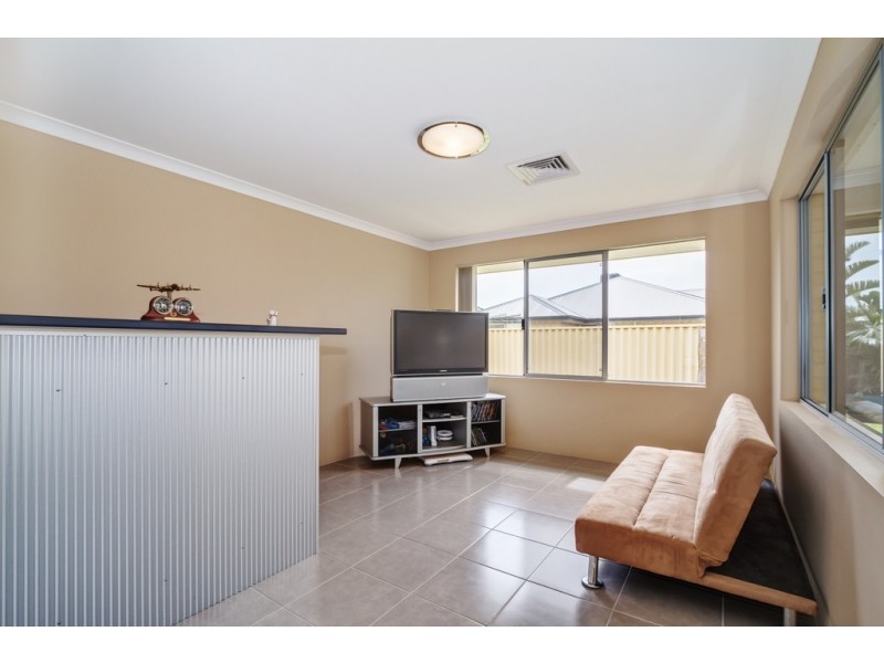 39 Provincia Parade, Yalyalup WA 6280
