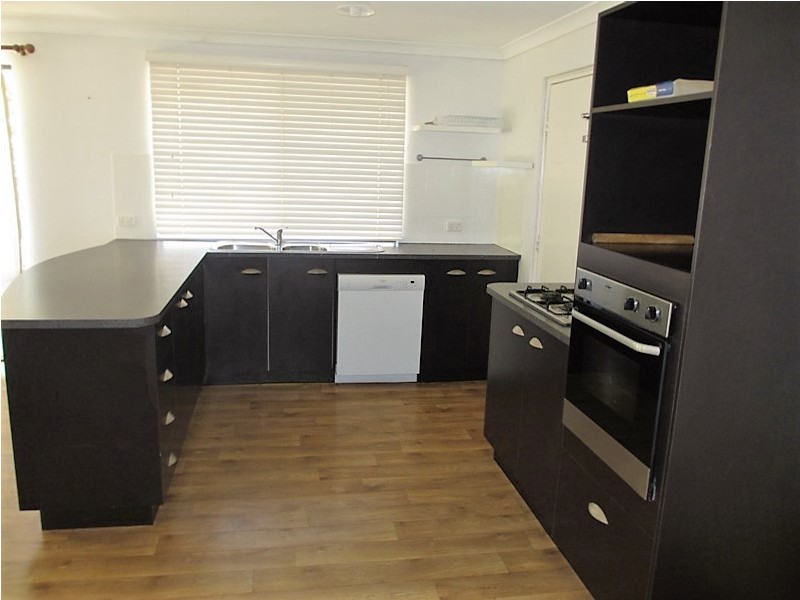 152 College Avenue, West Busselton WA 6280