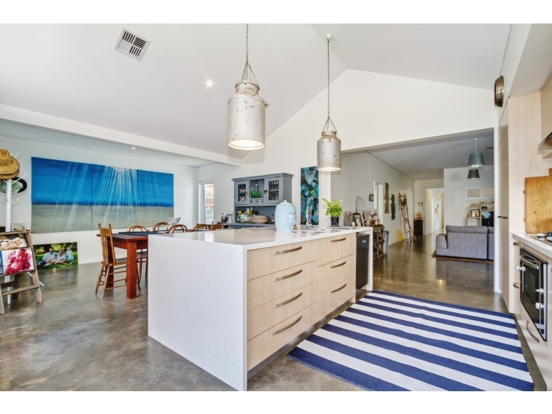 128 Marine Terrace, Busselton WA 6280