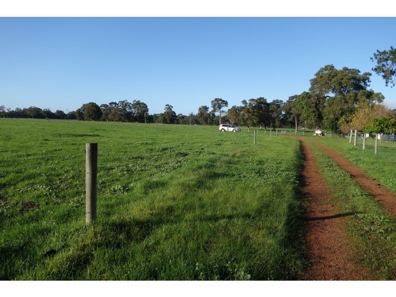 362 North Jindong Road, North Jindong WA 6280