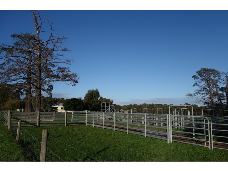 362 North Jindong Road, North Jindong WA 6280