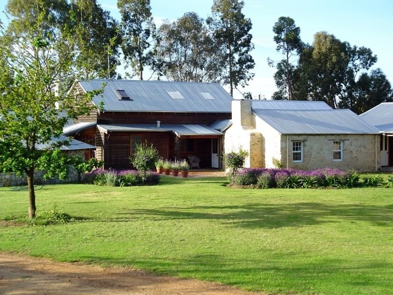 8 Ashpan Approach, West Busselton WA 6280