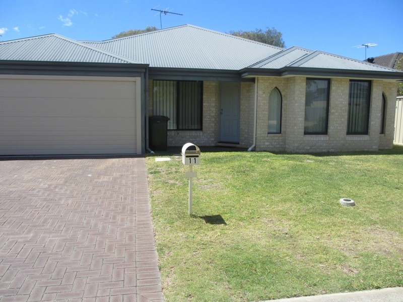 11 Currawong Drive, Broadwater WA 6280