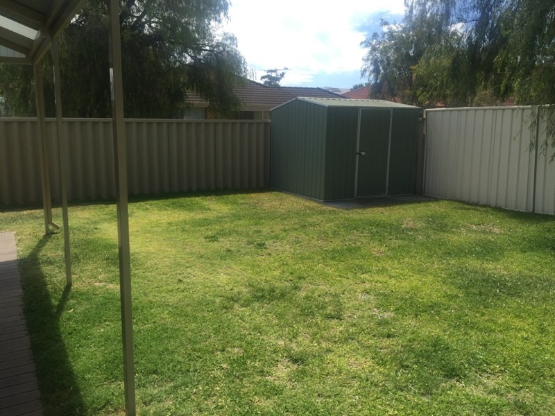 11 Currawong Drive, Broadwater WA 6280
