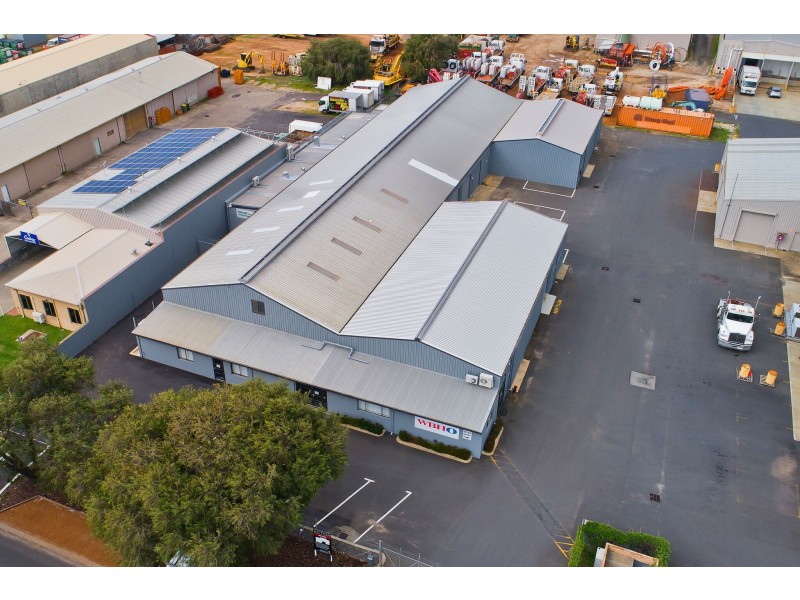 17 Cook Street, Busselton WA 6280