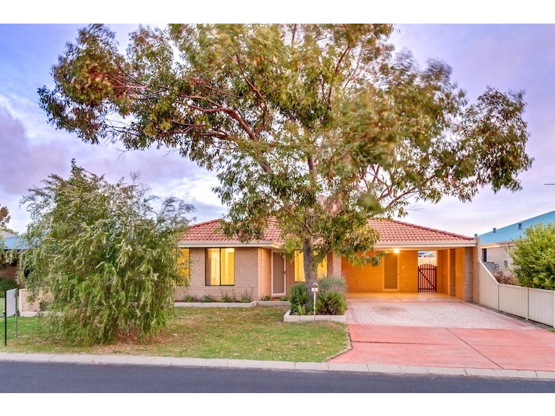 6 Honeyeater Crescent, Geographe WA 6280