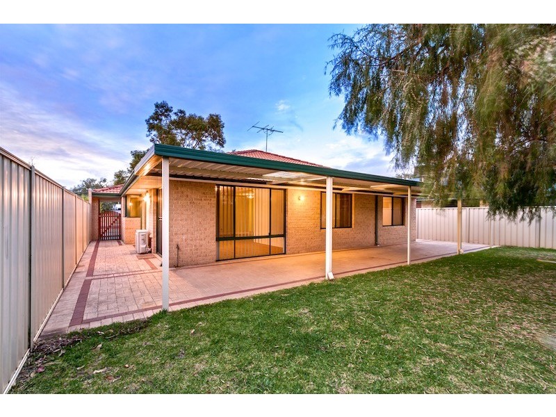 6 Honeyeater Crescent, Geographe WA 6280