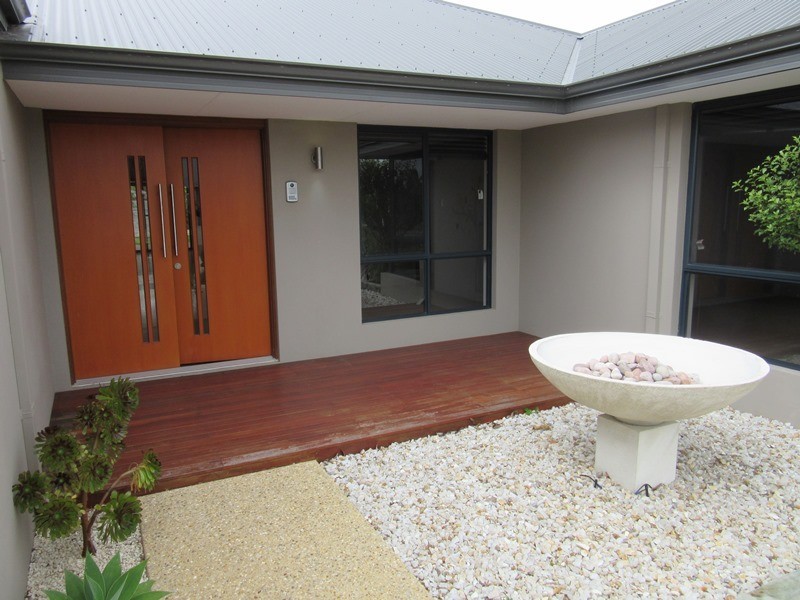 24 Egan Crescent, Vasse WA 6280