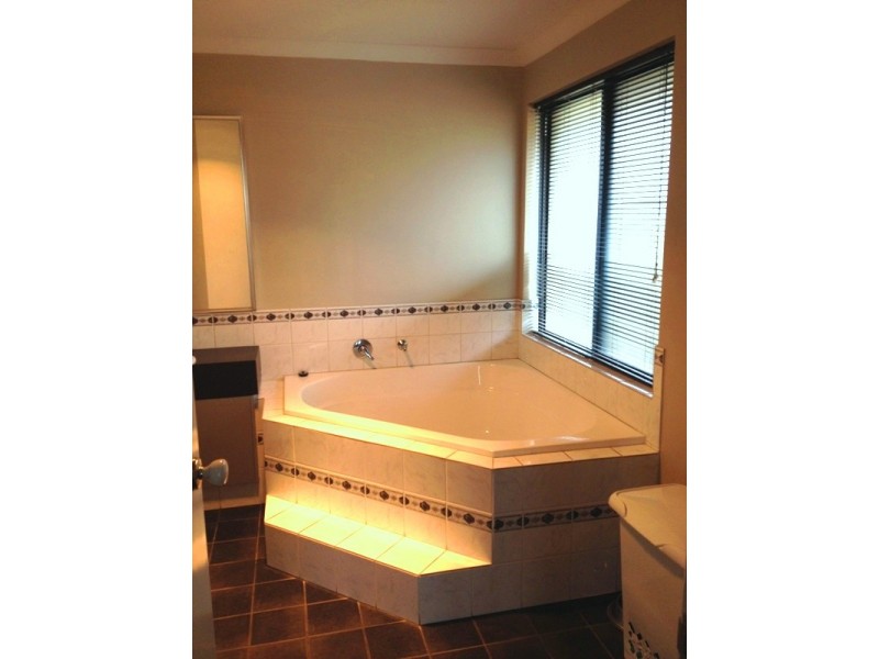 36 Currawong Drive, Busselton WA 6280