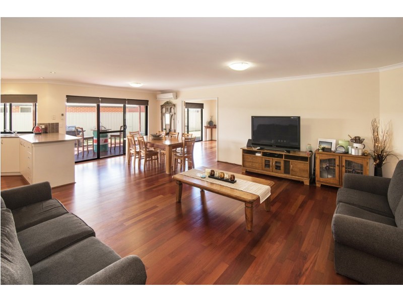 43 New River Ramble, West Busselton WA 6280