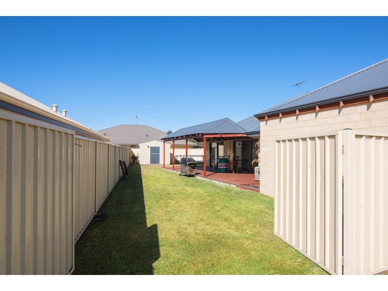 43 New River Ramble, West Busselton WA 6280