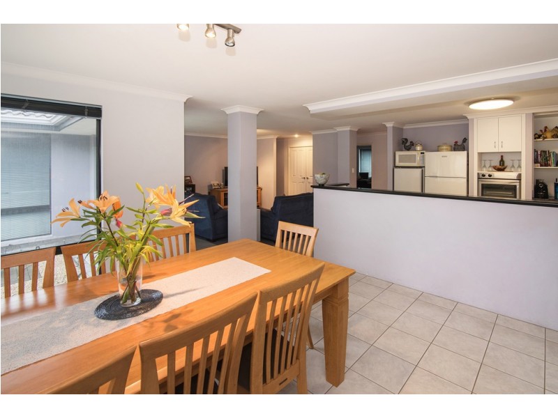 10 Clover Crescent, Busselton WA 6280