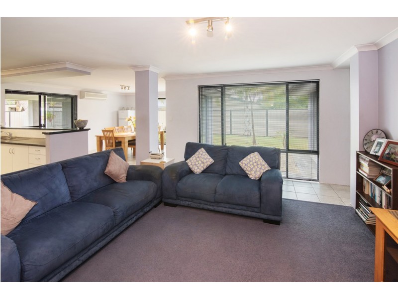 10 Clover Crescent, Busselton WA 6280