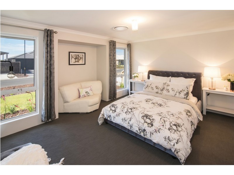 7 Turbie Road, Yalyalup WA 6280