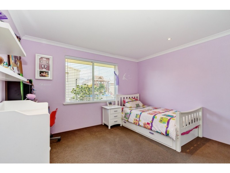 19 Marseilles Drive, Yalyalup WA 6280