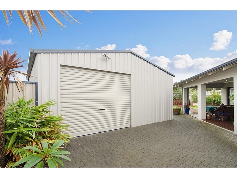 4 Lions Drive, Cowaramup WA 6284