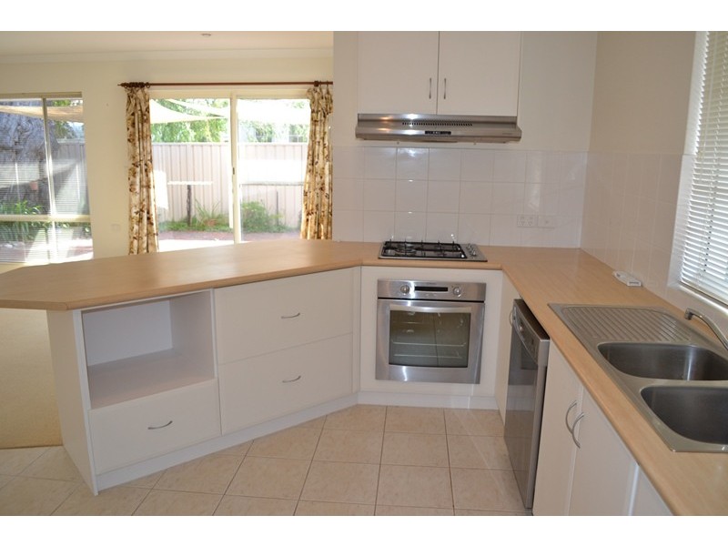 8/26 West Street, Busselton WA 6280