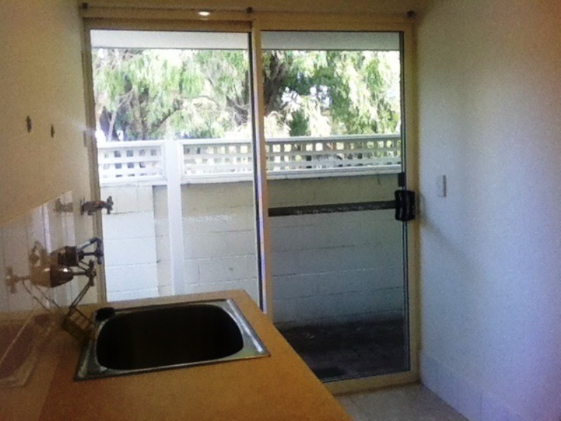 8/26 West Street, Busselton WA 6280