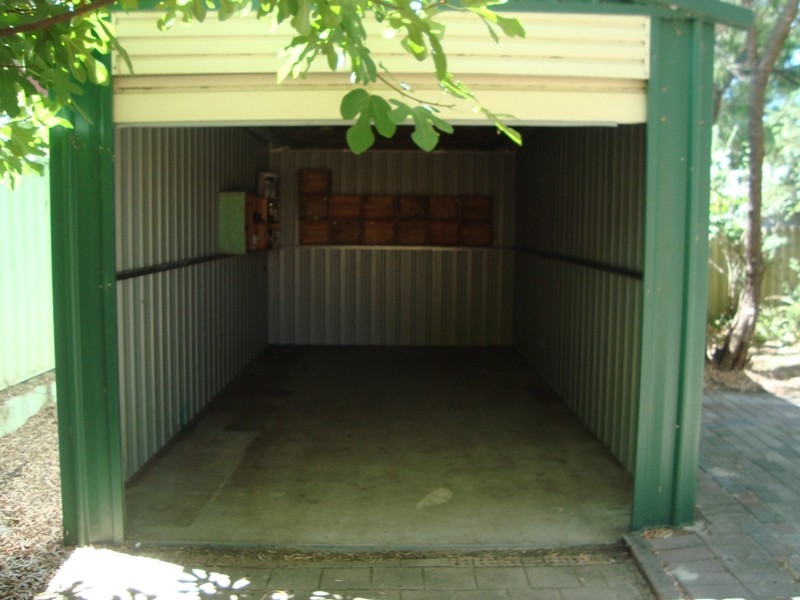 17 Averil Street, Abbey WA 6280