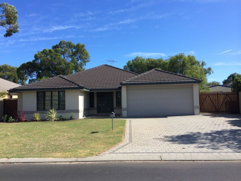 15 Currawong Drive, Broadwater WA 6280