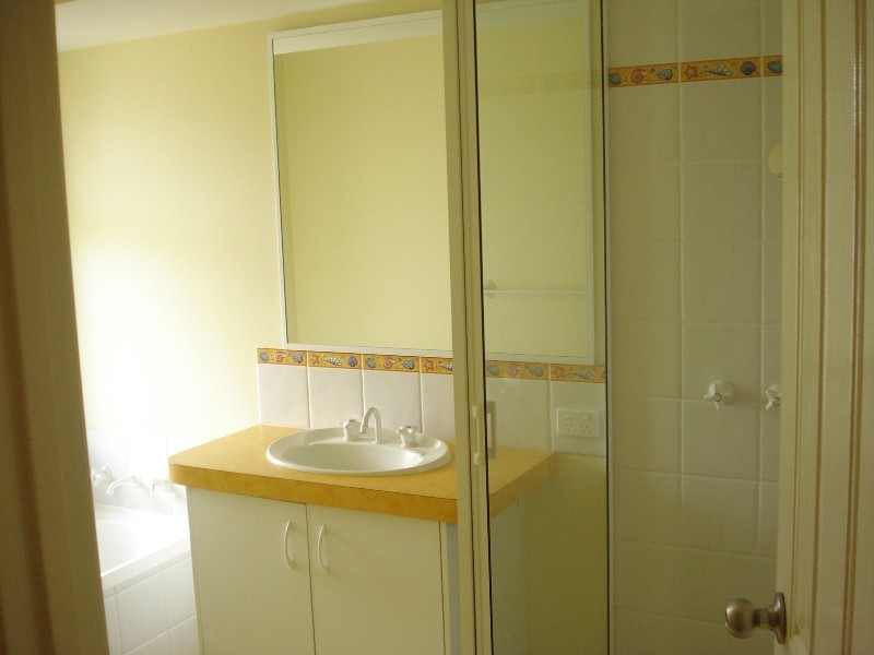 24 Willmott Street, Geographe WA 6280