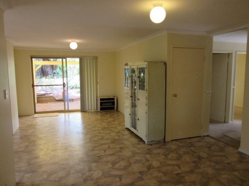 98 Hadfield Avenue, West Busselton WA 6280