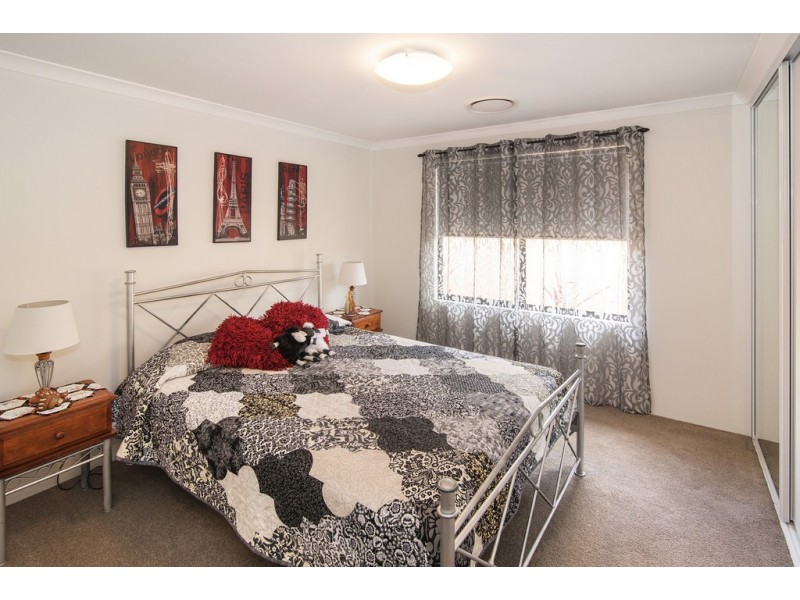 15 Toulon Way, Yalyalup WA 6280