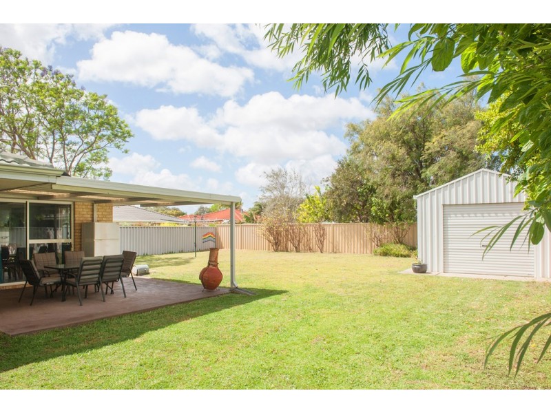 8 Wattle Bird Court, Broadwater WA 6280