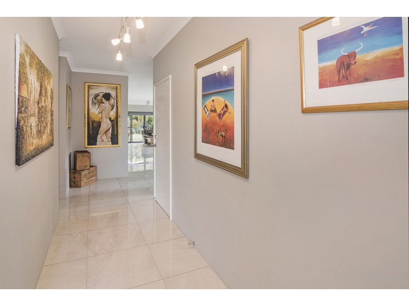 5 Marseilles Drive, Yalyalup WA 6280