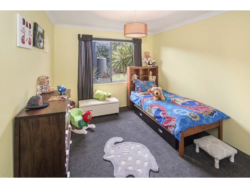 5 Marseilles Drive, Yalyalup WA 6280