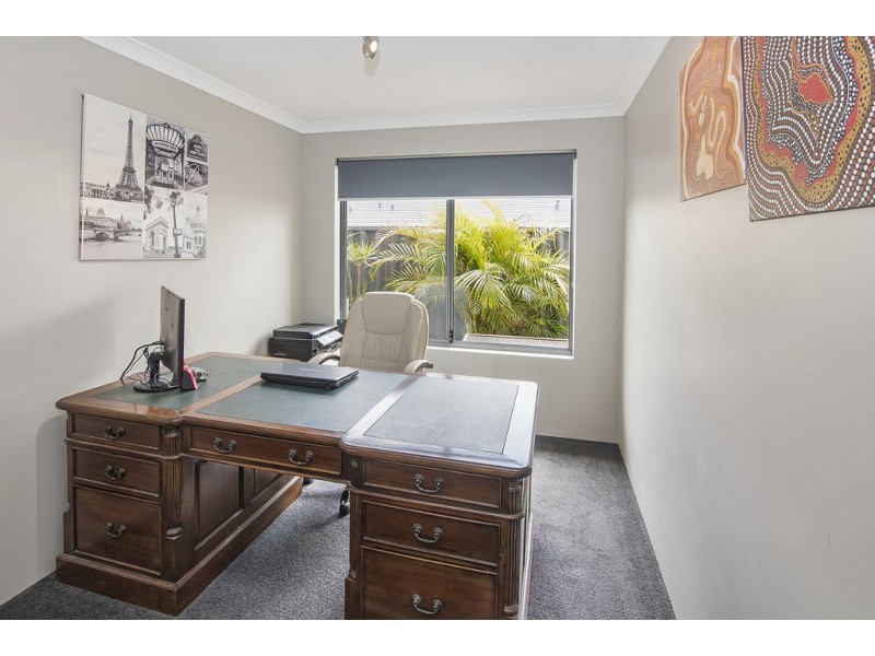 5 Marseilles Drive, Yalyalup WA 6280