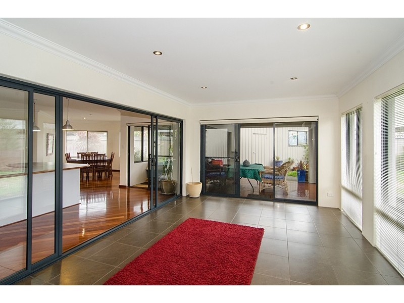 4 Lions Drive, Cowaramup WA 6284