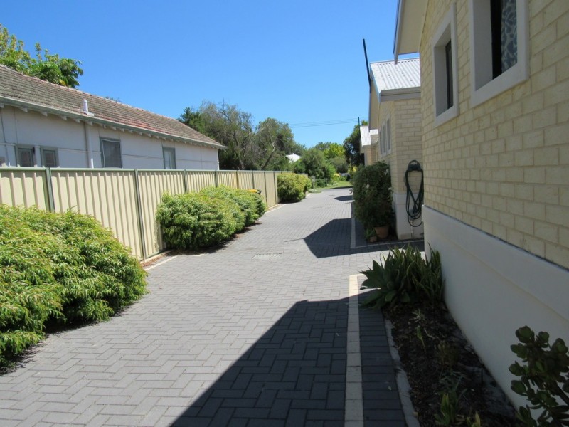 3/48 Fairbairn Road, Busselton WA 6280
