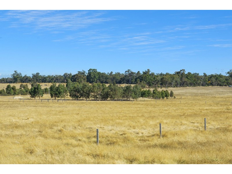 PL 5 Banksia Road, Hithergreen WA 6280
