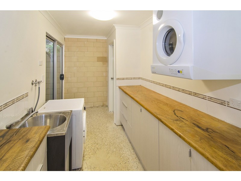 10 Gwenydd Way, Peppermint Grove Beach WA 6271