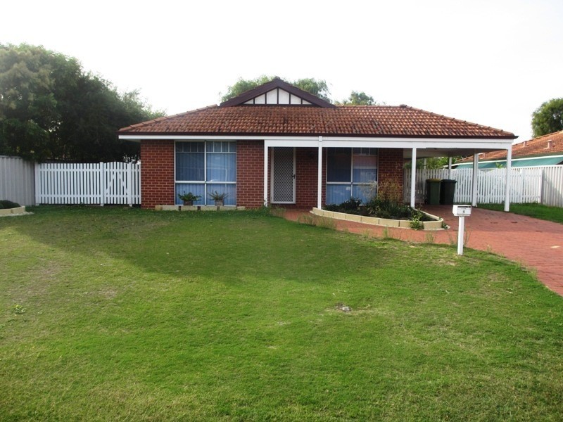 4 Lorikeet Loop, Broadwater WA 6280