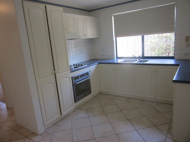 96 College Avenue, West Busselton WA 6280